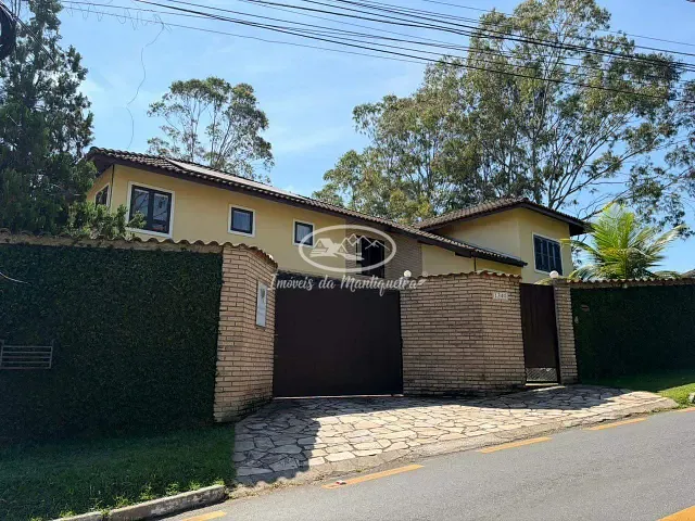 Casa com 985m² 5 quartos e 6 banheiros, à venda, no bairro Fazenda Penedo em Itatiaia