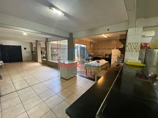 Casa com 350m², à venda, no bairro Jardim Guanabara IV em Ituverava