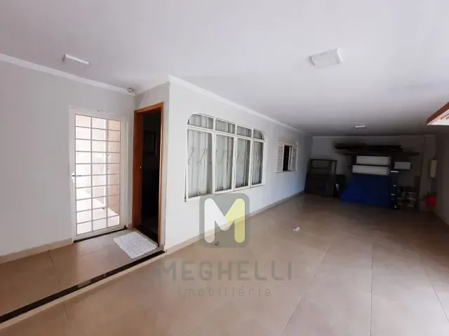 Casa com 300m² 3 quartos e 2 banheiros, à venda, no bairro Jardim Boa Vista em Serrana