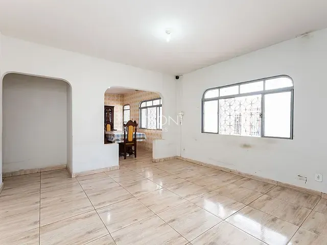 Casa à venda, no bairro Guará I em Brasília