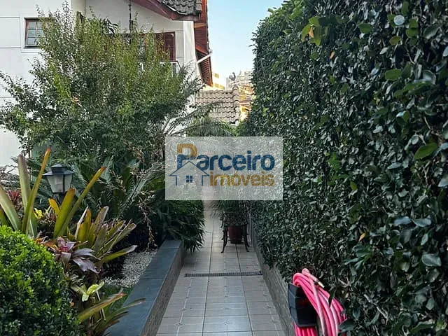 Casa com 218m² 3 quartos e 5 banheiros, à venda, no bairro Vila Matilde em São Paulo