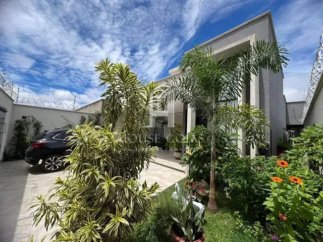 Casa com 280m² 3 quartos e 2 banheiros, à venda, no bairro Jardim Fonte Nova em Goiânia