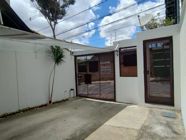 Casa 2 quartos e 3 banheiros, à venda, no bairro Paquetá em Belo Horizonte