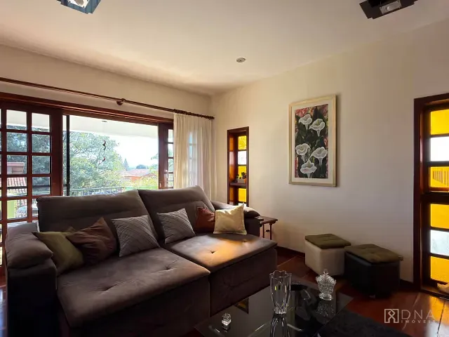 Casa com 360m² 4 quartos e 3 banheiros, à venda, no bairro Jardim Esplanada II em São José dos Campos