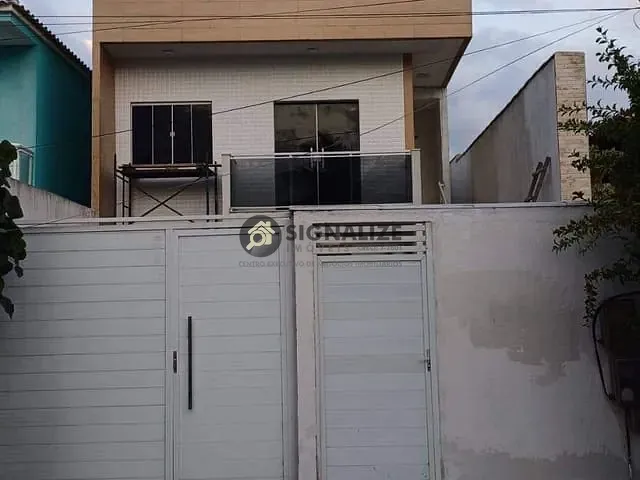 Casa com 120m² 3 quartos e 3 banheiros, para alugar, no bairro Praia do Foguete em Cabo Frio