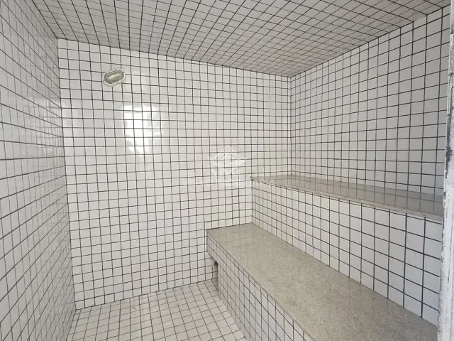 Casa com 500m² 4 quartos e 2 banheiros, para alugar, no bairro SETOR RESIDENCIAL SUL em Sinop