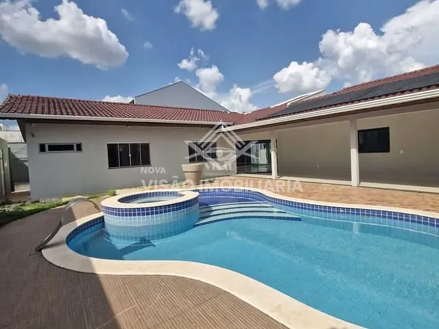 Casa com 500m² 4 quartos e 2 banheiros, para alugar, no bairro SETOR RESIDENCIAL SUL em Sinop