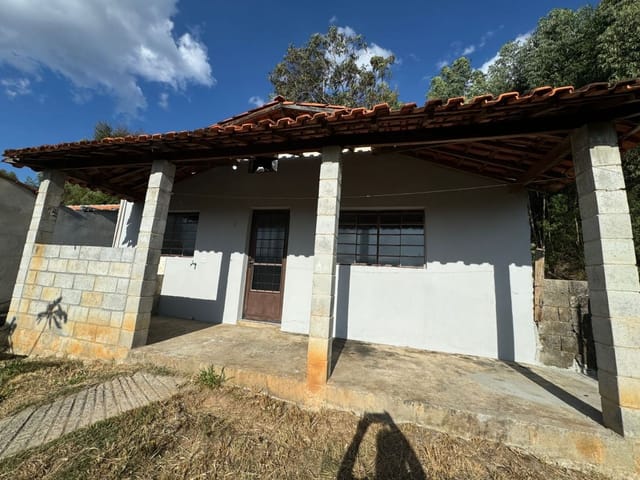 Casa com 250m² 2 quartos e 1 banheiro, à venda, no bairro MORETTI em Joanópolis