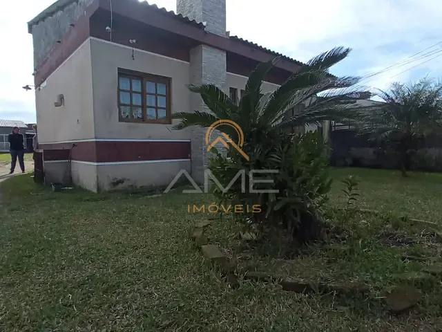 Casa 2 quartos e 3 banheiros, à venda, no bairro Três Vendas em Pelotas