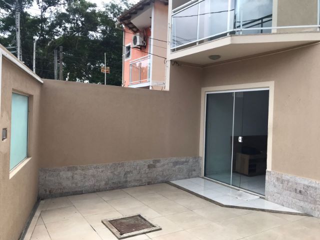 Casa 2 quartos e 1 banheiro, à venda, no bairro Extensão Novo Rio das Ostras em Rio das Ostras