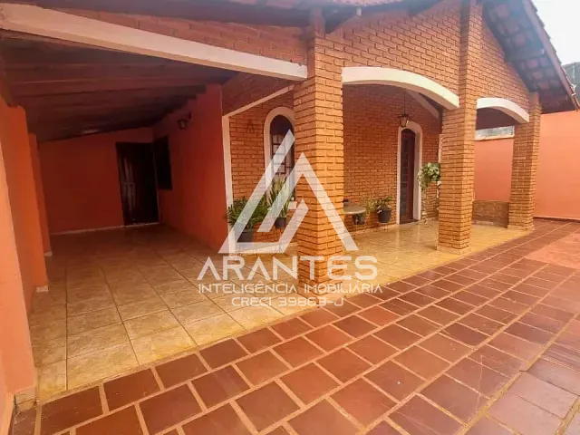 Casa 3 quartos e 2 banheiros, para alugar, no bairro Cristiano de Carvalho em Barretos