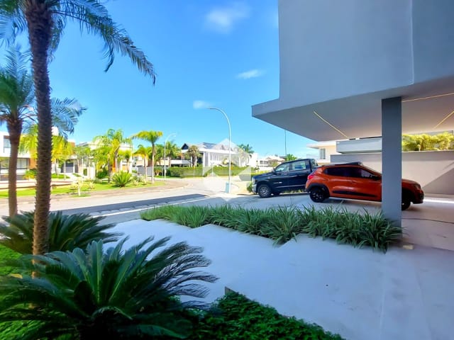 Casa com 1000m², à venda ou para alugar, no bairro Barra da Tijuca em Rio de Janeiro