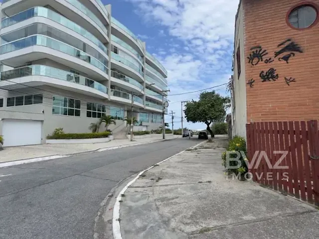 Casa com 69m² 2 quartos e 3 banheiros, à venda, no bairro Braga em Cabo Frio