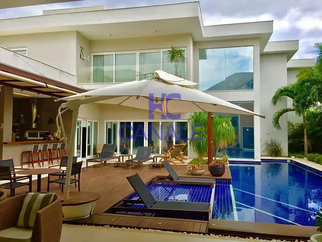 Casa com 760m² 5 quartos e 7 banheiros, à venda, no bairro Barra da Tijuca em Rio de Janeiro