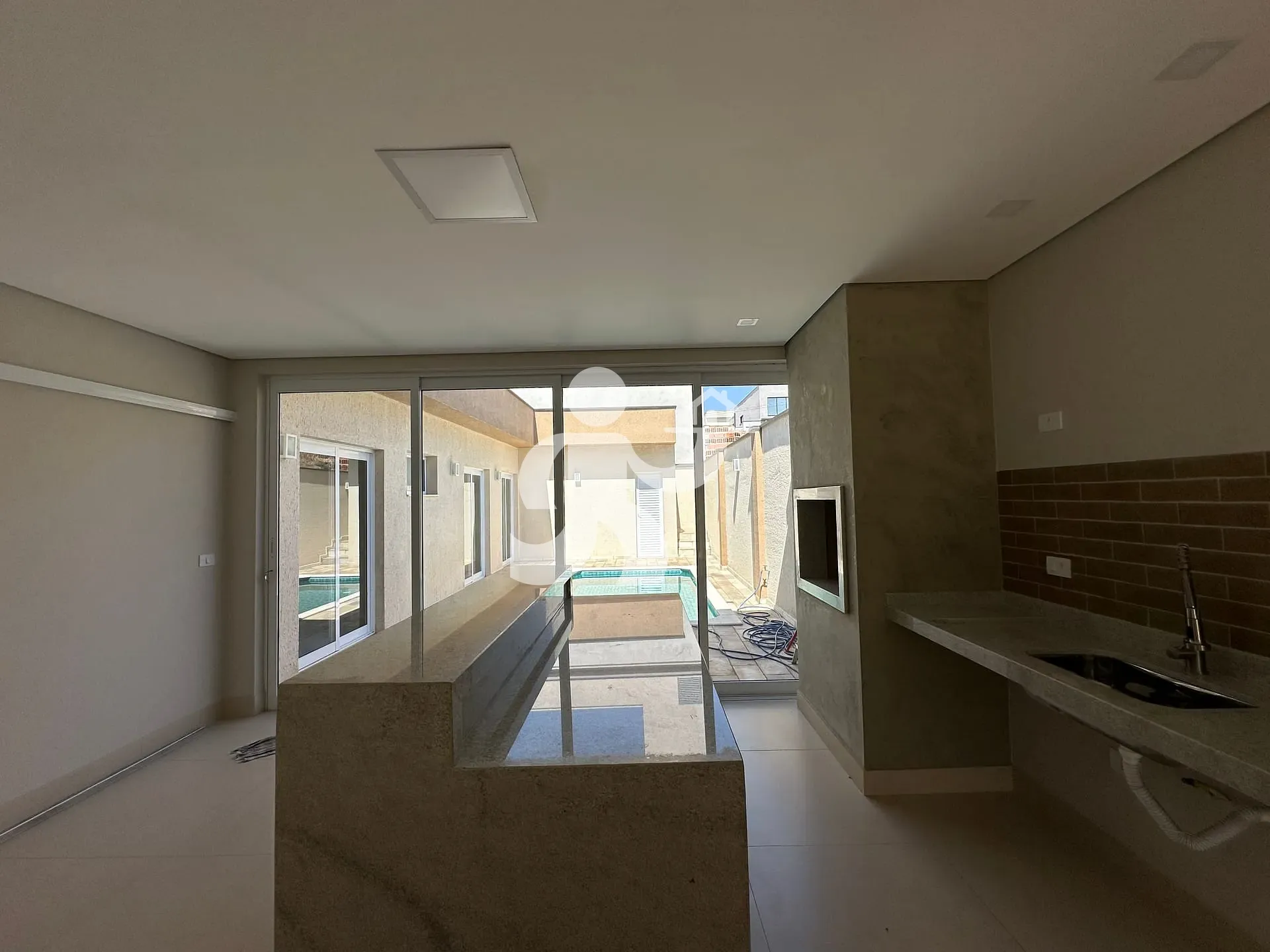 Casa, 3 quartos, 160 m² - Foto 2