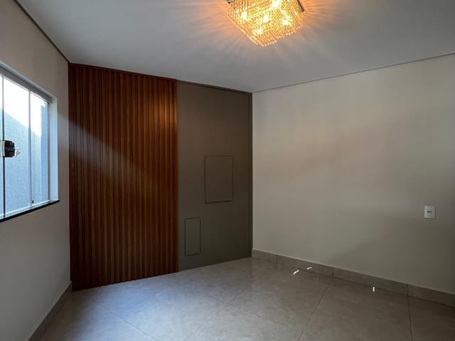 Casa com 250m² 3 quartos e 2 banheiros, à venda, no bairro Prolongamento Jardim Flórida em Franca