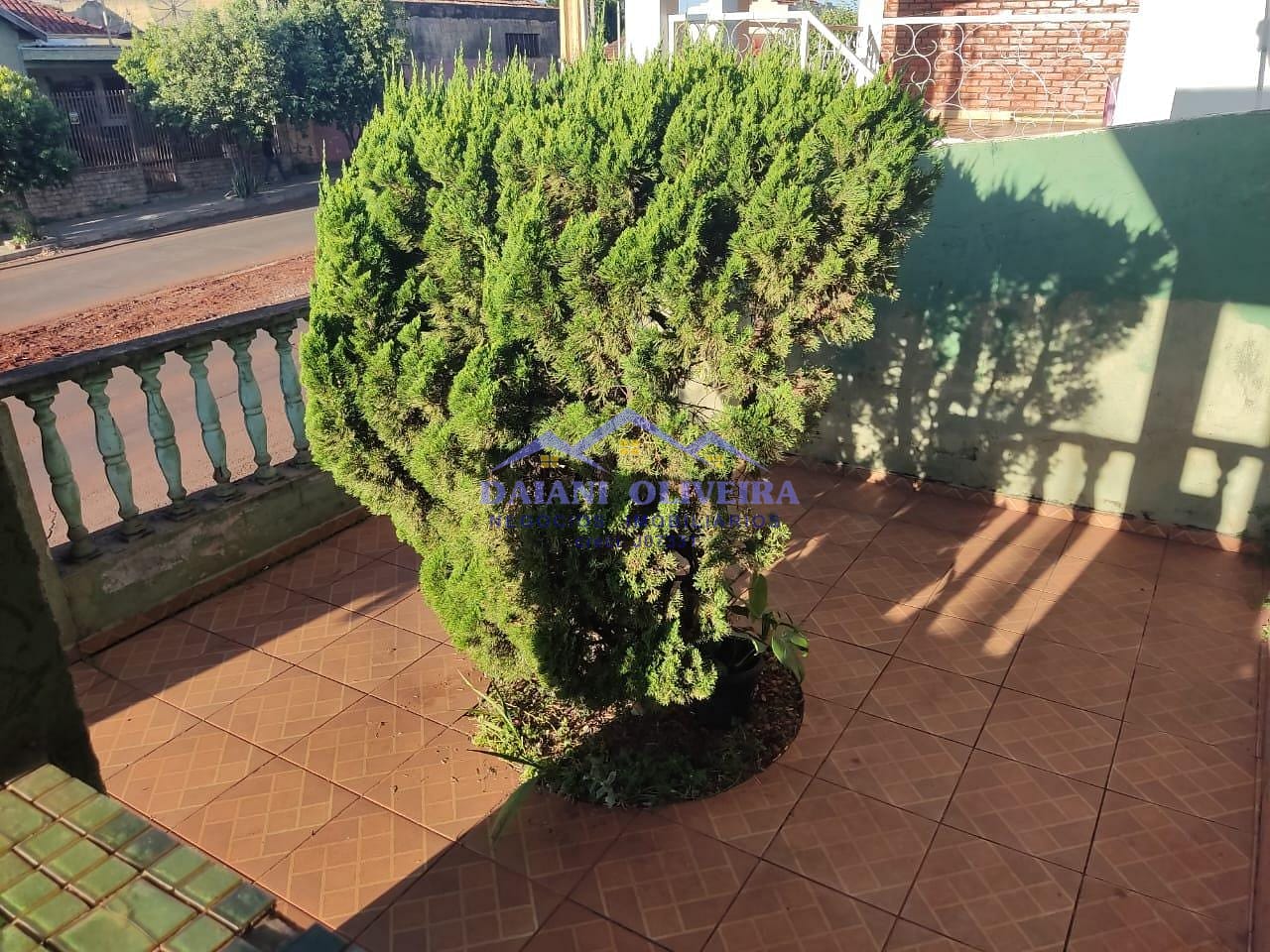 Casa à venda com 2 quartos, 10m² - Foto 2