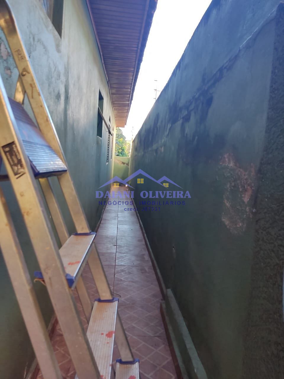 Casa à venda com 2 quartos, 10m² - Foto 9