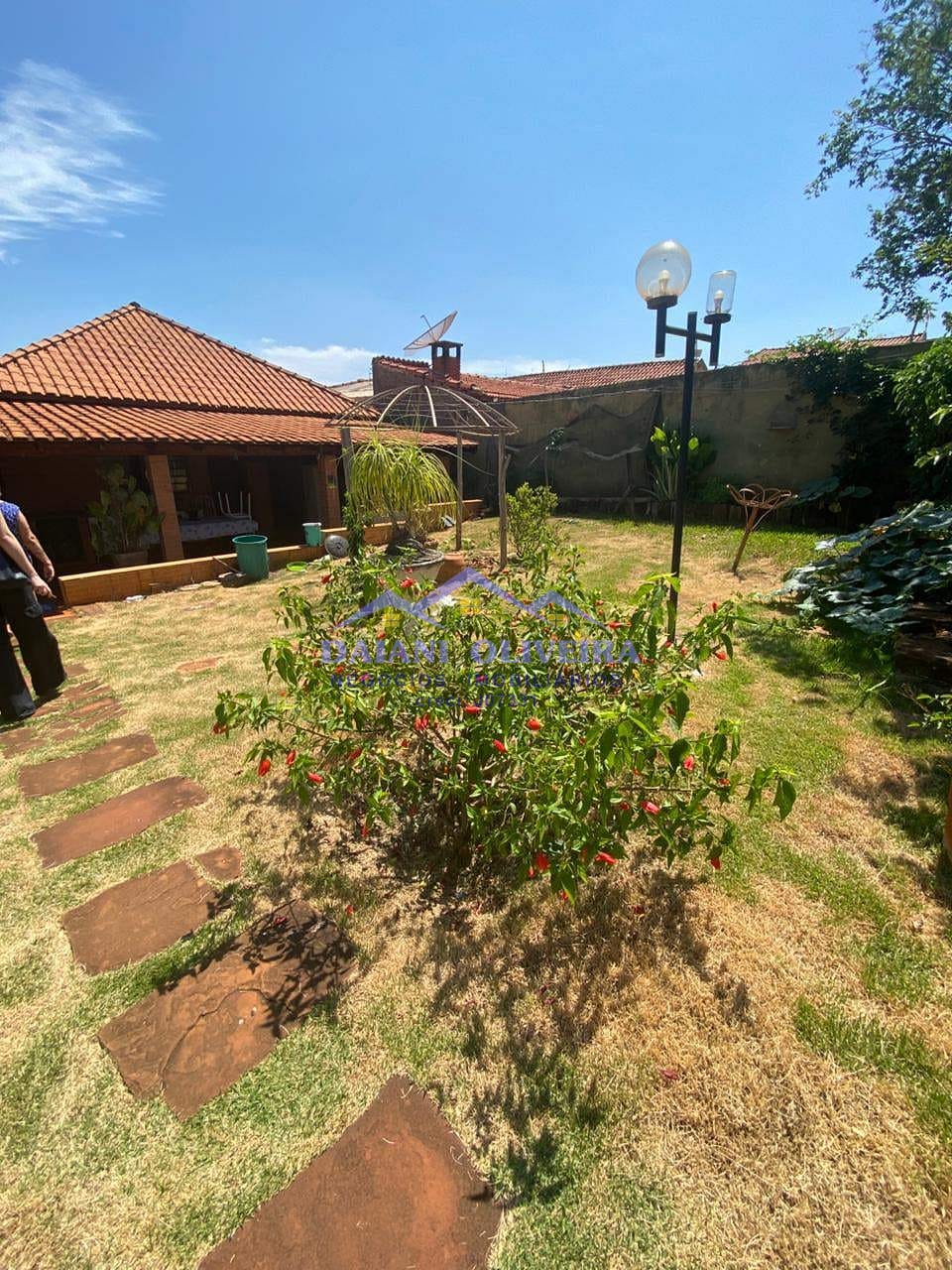 Casa, 3 quartos, 223 m² - Foto 3