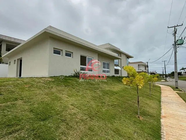 Casa 3 quartos e 4 banheiros, à venda, no bairro Pium (Distrito Litoral) em Parnamirim
