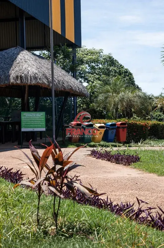 Casa, 3 quartos, 289 m² - Foto 57