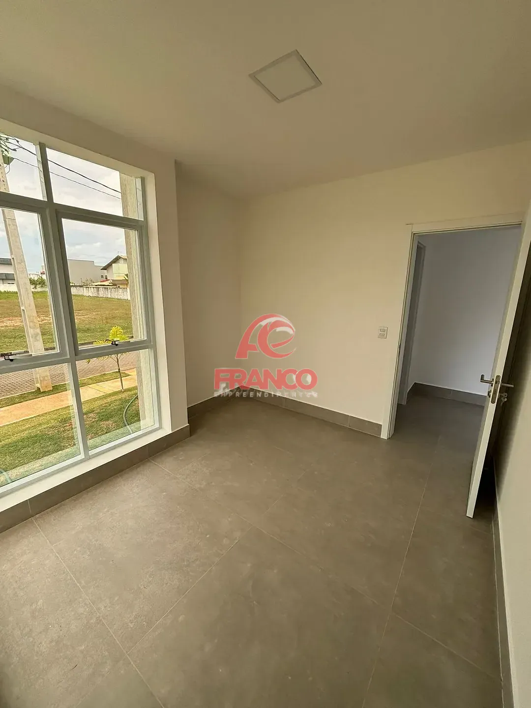 Casa, 3 quartos, 289 m² - Foto 12