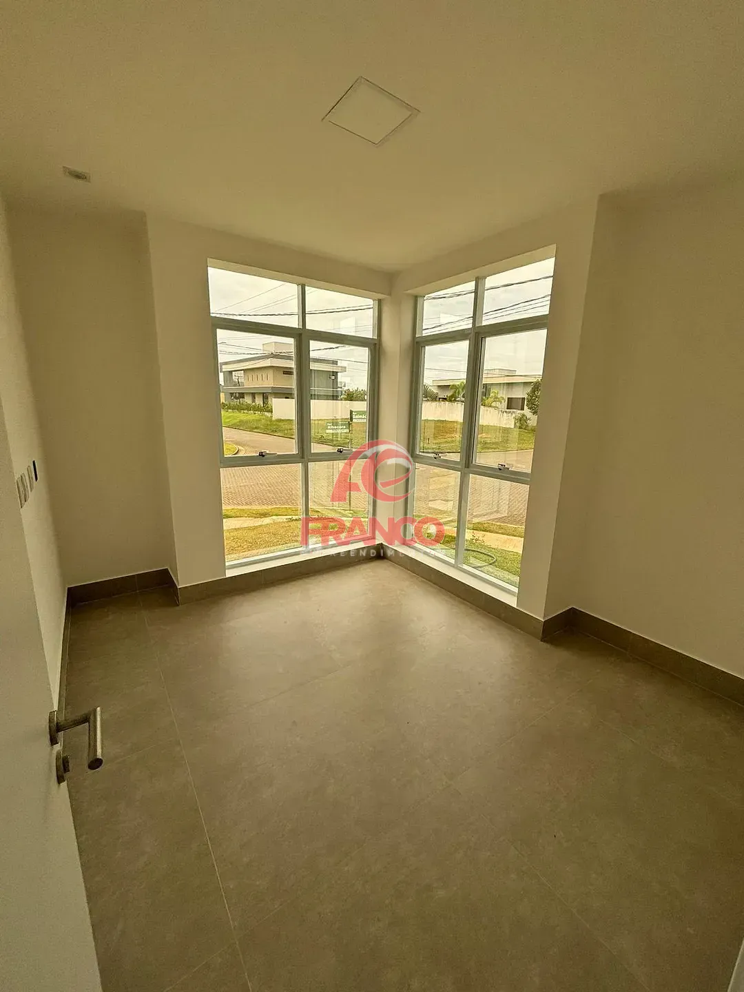 Casa, 3 quartos, 289 m² - Foto 18