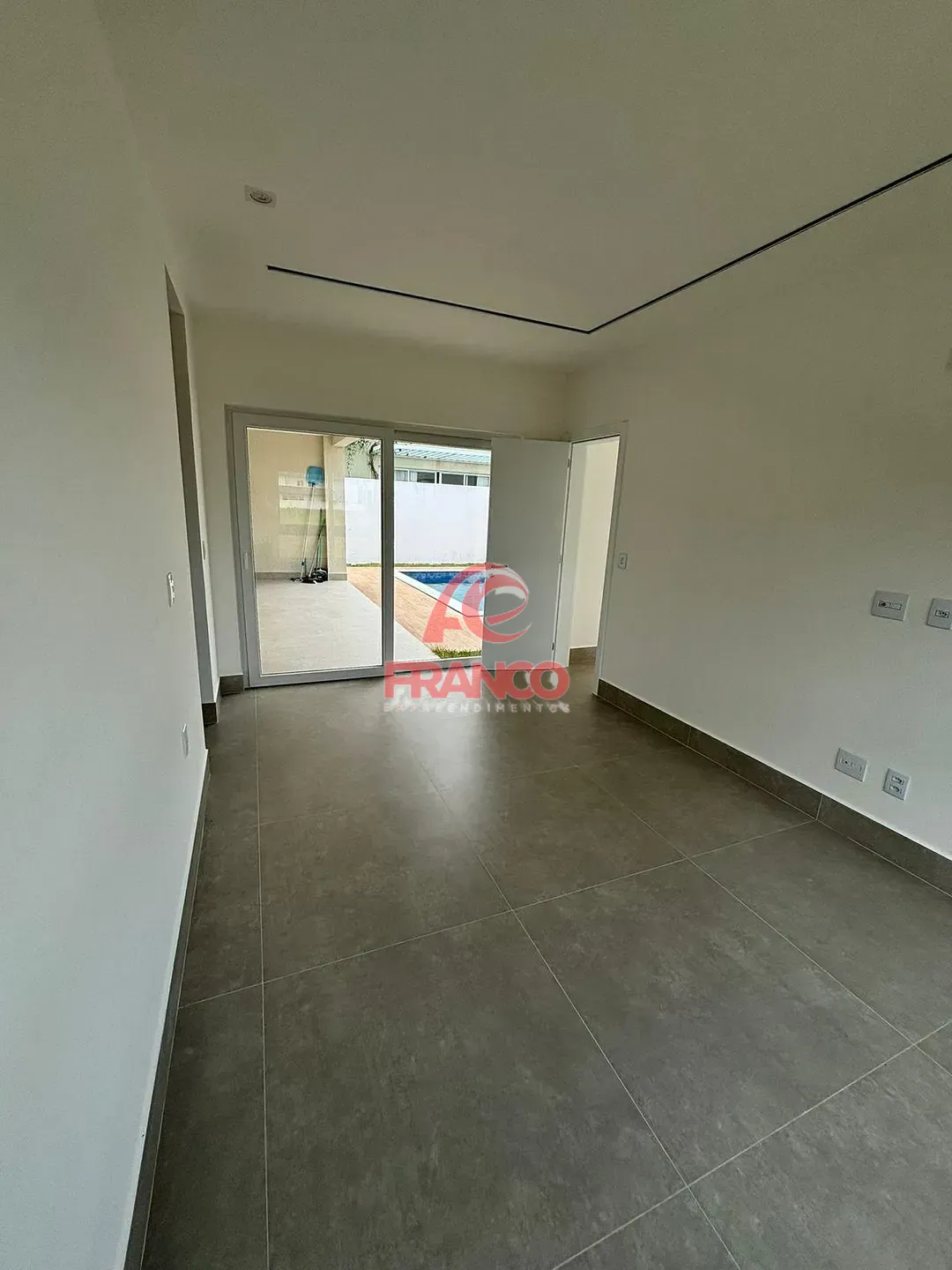 Casa, 3 quartos, 289 m² - Foto 21