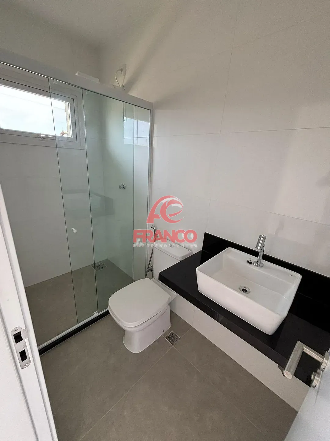 Casa, 3 quartos, 289 m² - Foto 24