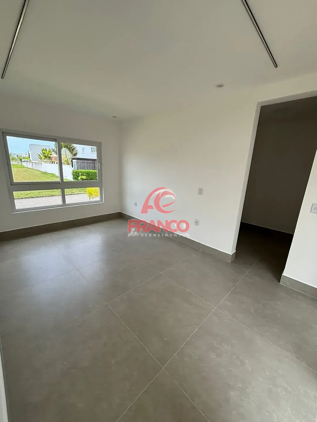 Casa, 3 quartos, 289 m² - Foto 33