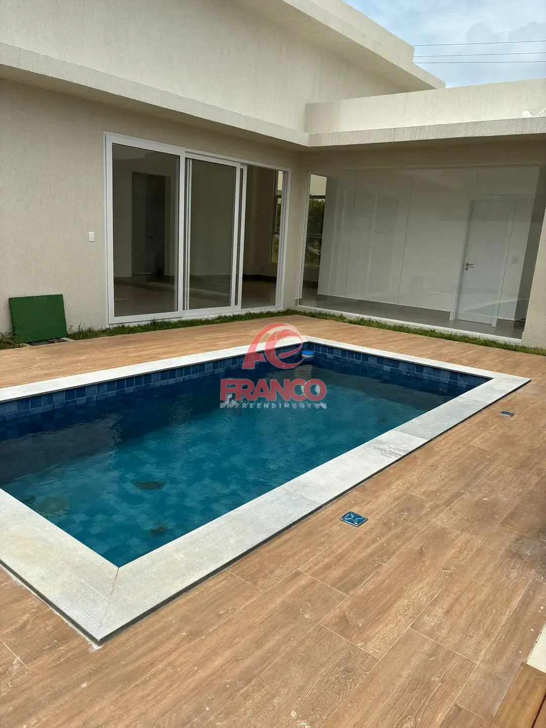 Casa, 3 quartos, 289 m² - Foto 28