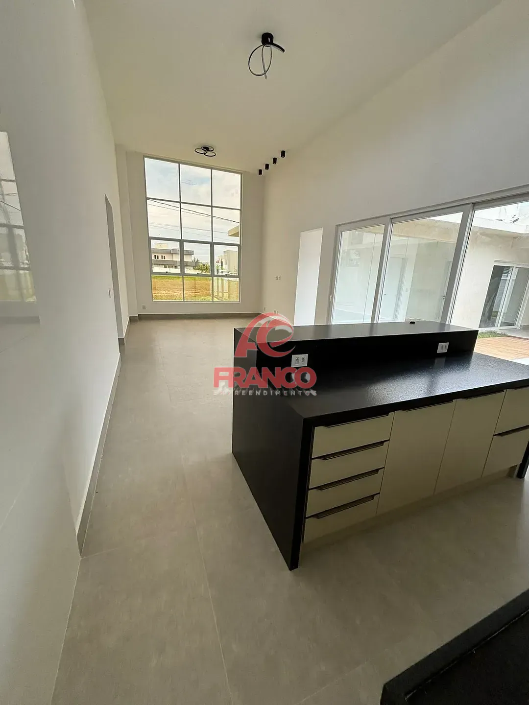 Casa, 3 quartos, 289 m² - Foto 39