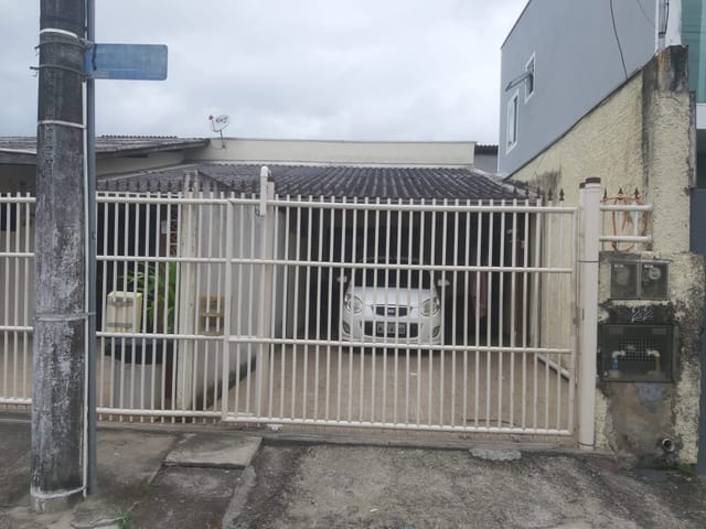 Casa com 300m² 4 quartos e 3 banheiros, à venda, no bairro BARRA DO RIO em Itajaí