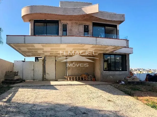Casa com 448m² 4 quartos e 6 banheiros, à venda, no bairro Swiss Park em Campinas