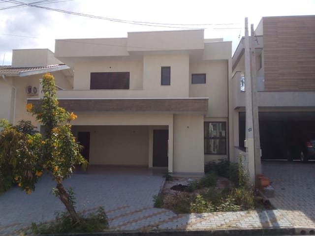 Casa com 250m² 3 quartos e 5 banheiros, à venda, no bairro Jardim Panorama em Vinhedo