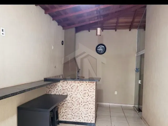 Casa com 168m² 3 quartos e 2 banheiros, à venda, no bairro Jardim Ouro Branco em Ribeirão Preto
