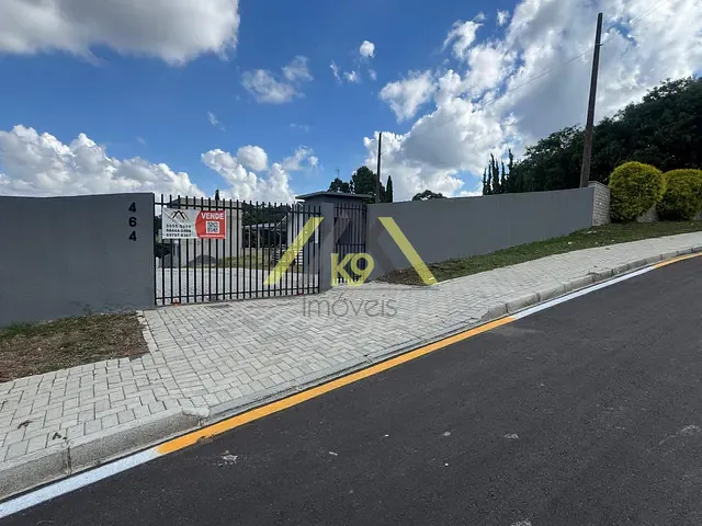 Casa 2 quartos e 1 banheiro, à venda, no bairro Embu em Colombo
