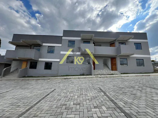 Casa 2 quartos e 1 banheiro, à venda, no bairro Embu em Colombo