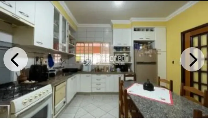 Casa, 4 quartos, 260 m² - Foto 8