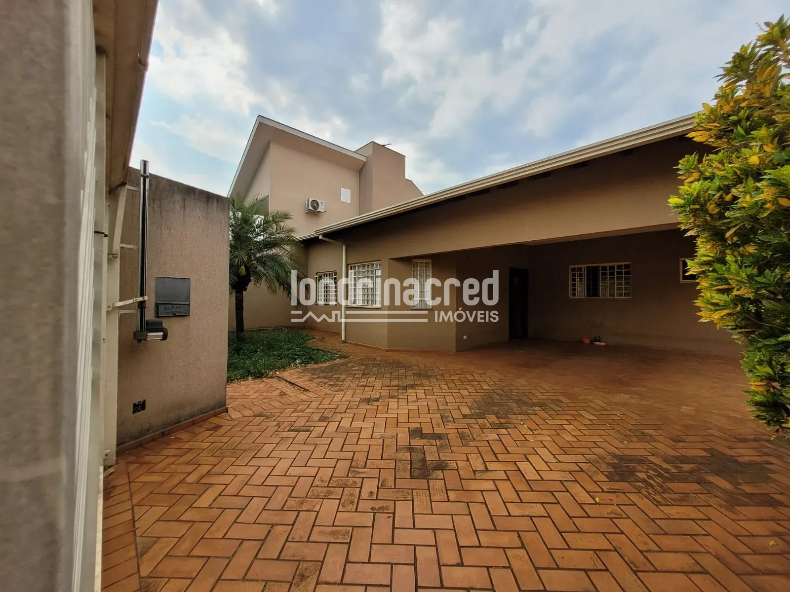 Casa, 4 quartos, 260 m² - Foto 24