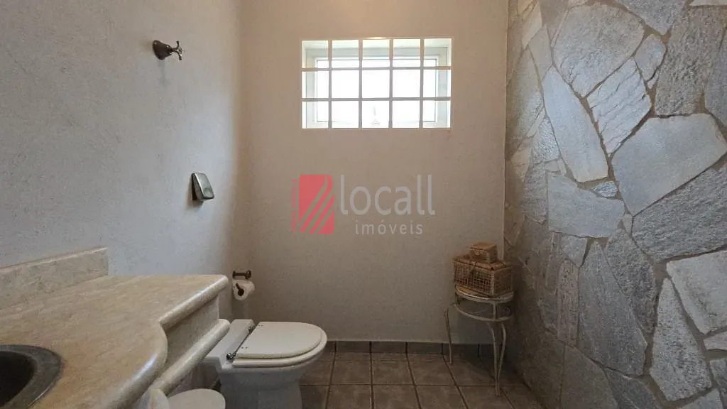 Casa com 3 quartos à venda, 300m² — foto 20 de 32