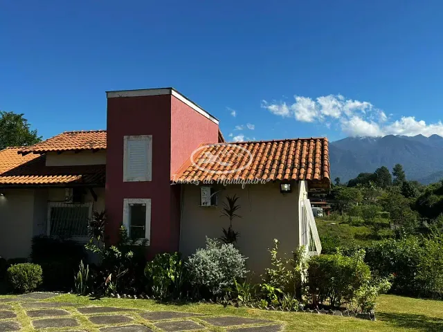 Casa 2 quartos e 2 banheiros, para alugar, no bairro Jardim Martinelli (Penedo) em Itatiaia