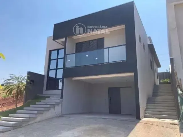 Casa com 264m² 3 quartos e 5 banheiros, à venda, no bairro Gleba Simon Frazer em Londrina