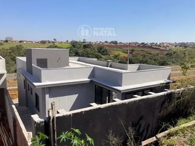 Casa com 264m² 3 quartos e 5 banheiros, à venda, no bairro Gleba Simon Frazer em Londrina
