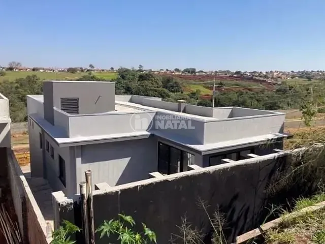 Casa com 264m² 3 quartos e 5 banheiros, à venda, no bairro Gleba Simon Frazer em Londrina