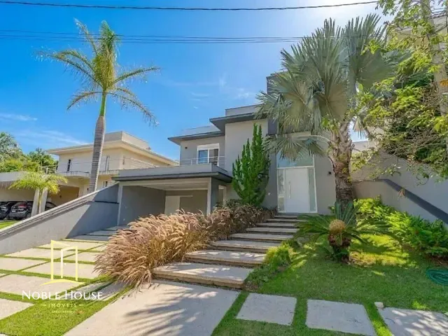 Casa com 600m² 4 quartos e 5 banheiros, à venda, no bairro Centro em Vinhedo