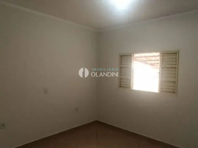 Casa com 80m² 2 quartos e 1 banheiro, para alugar, no bairro Jardim Blumenau em Artur Nogueira