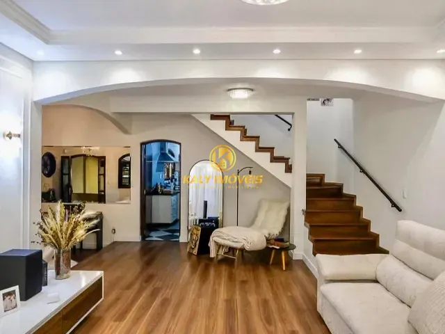 Casa com 243m² 3 quartos e 4 banheiros, à venda, no bairro Nova Gerty em São Caetano do Sul