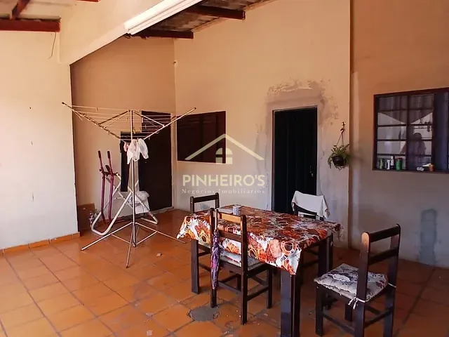 Casa 2 quartos e 1 banheiro, à venda, no bairro Jardim Alvorada em Cambé