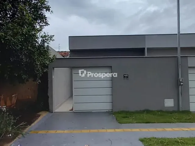 Casa 3 quartos e 2 banheiros, à venda, no bairro Jardim Helvécia em Aparecida de Goiânia